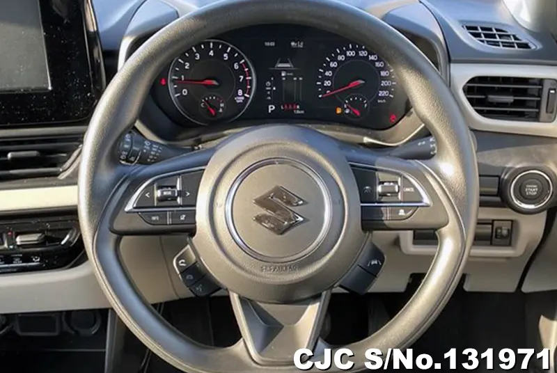 2025 Suzuki / Swift Stock No. 131971