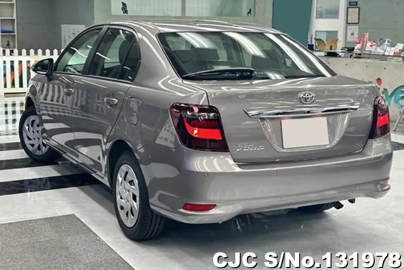 2025 Toyota / Corolla Axio Stock No. 131978