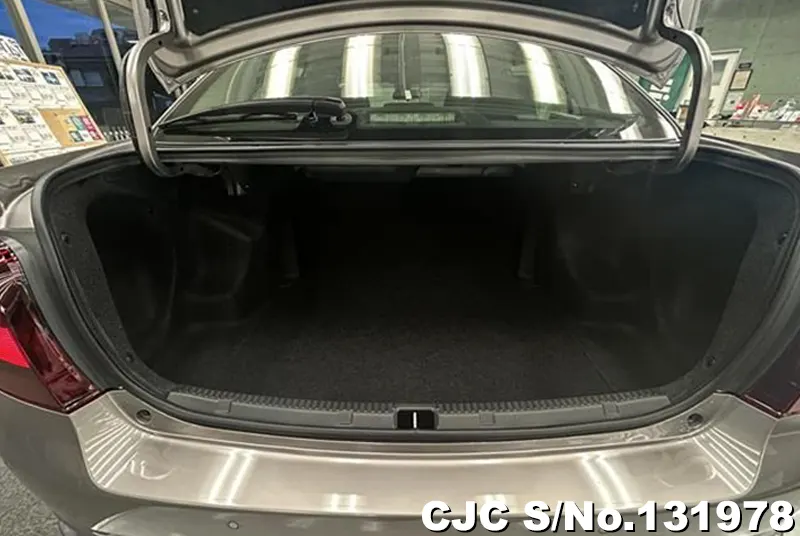 2025 Toyota / Corolla Axio Stock No. 131978