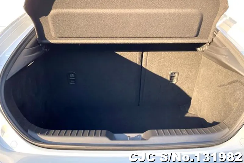 2025 Mazda / Mazda3 Stock No. 131982