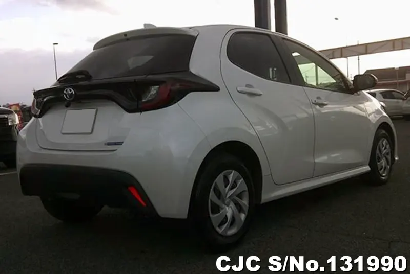 2022 Toyota / Yaris Stock No. 131990