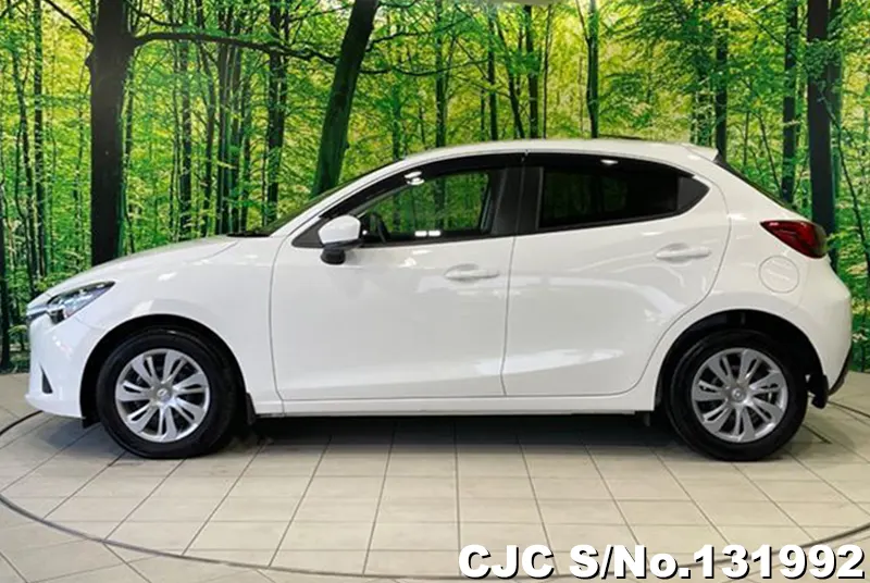 2019 Mazda / Demio Stock No. 131992