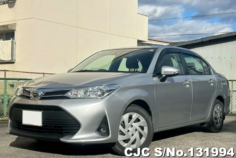 Toyota / Corolla Axio 2021