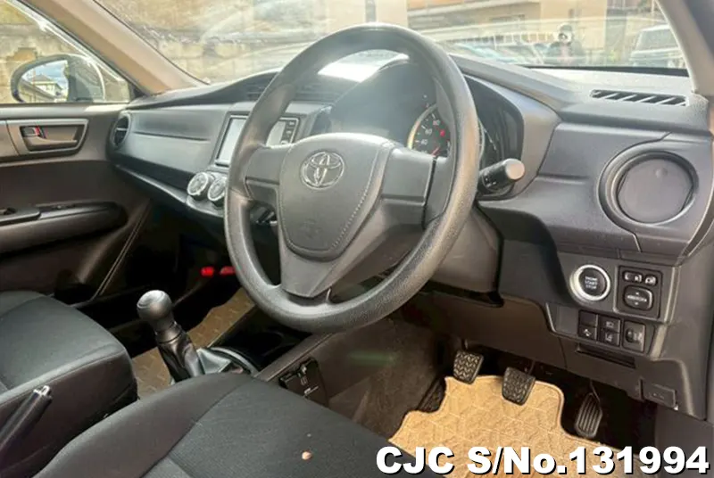 2021 Toyota / Corolla Axio Stock No. 131994