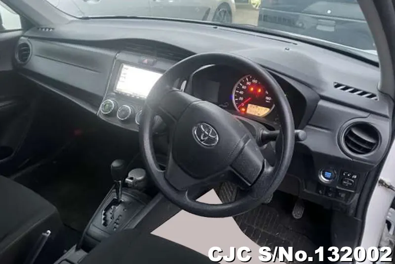 2022 Toyota / Corolla Axio Stock No. 132002