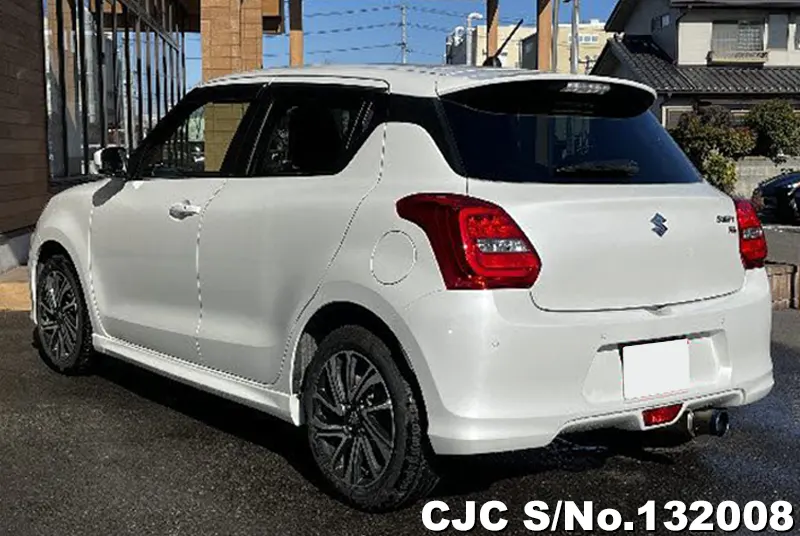 2023 Suzuki / Swift Stock No. 132008
