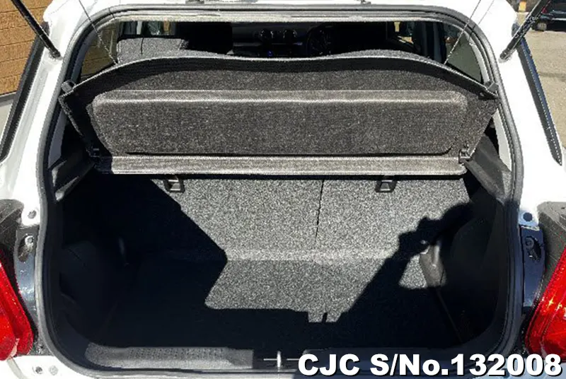 2023 Suzuki / Swift Stock No. 132008