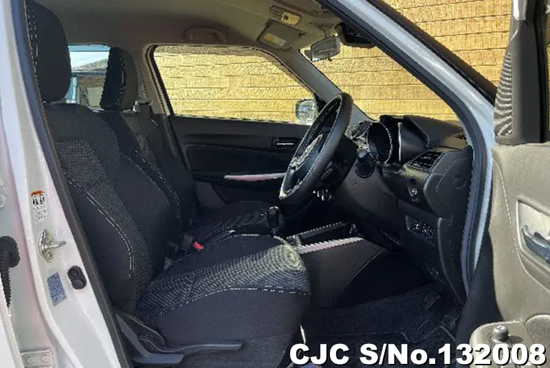 2023 Suzuki / Swift Stock No. 132008
