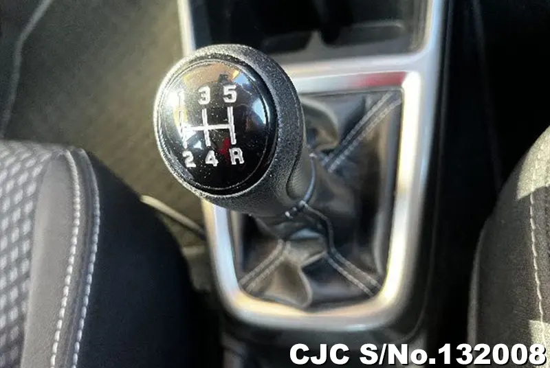 2023 Suzuki / Swift Stock No. 132008