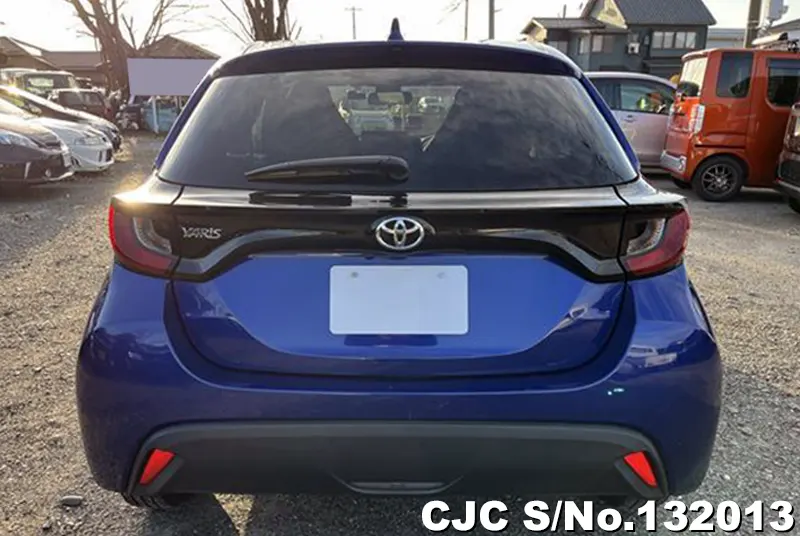 2022 Toyota / Yaris Stock No. 132013