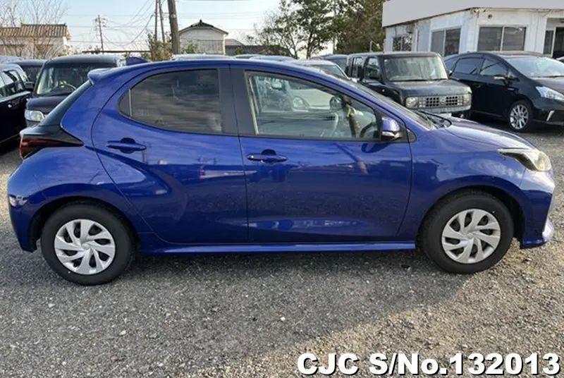2022 Toyota / Yaris Stock No. 132013