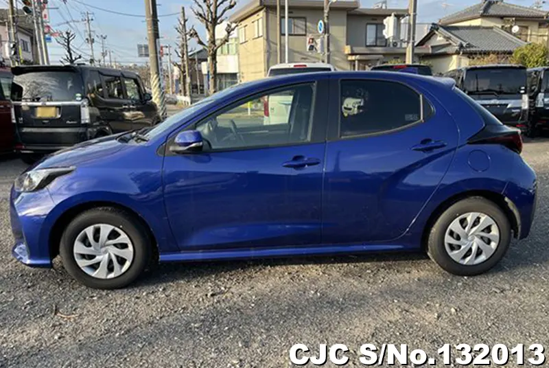2022 Toyota / Yaris Stock No. 132013