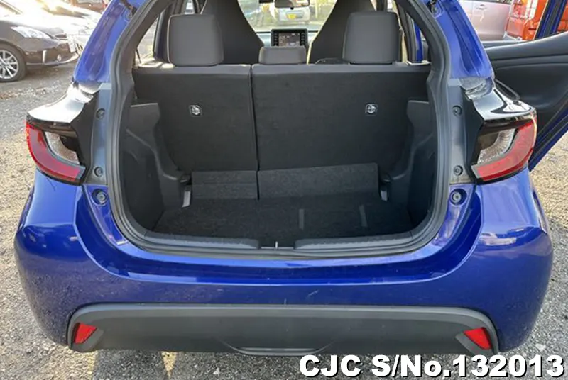 2022 Toyota / Yaris Stock No. 132013