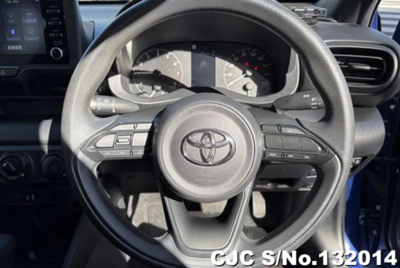 2022 Toyota / Yaris Stock No. 132014
