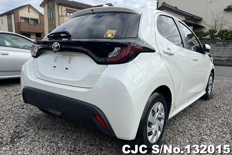 2022 Toyota / Yaris Stock No. 132015