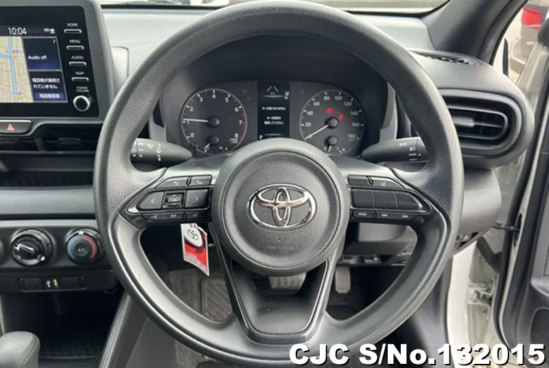 2022 Toyota / Yaris Stock No. 132015