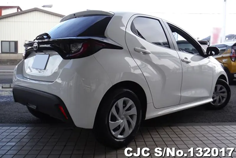 2022 Toyota / Yaris Stock No. 132017