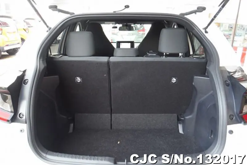 2022 Toyota / Yaris Stock No. 132017