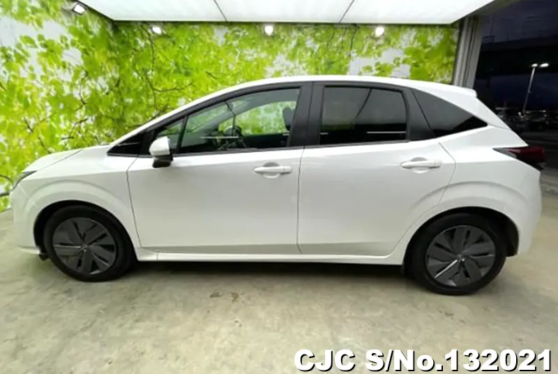 2022 Nissan / Note Stock No. 132021