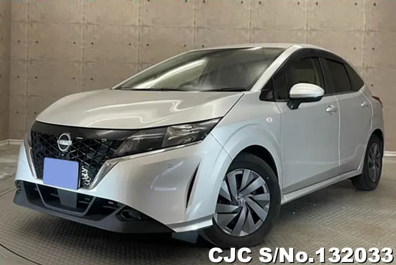 2022 Nissan / Note Stock No. 132033