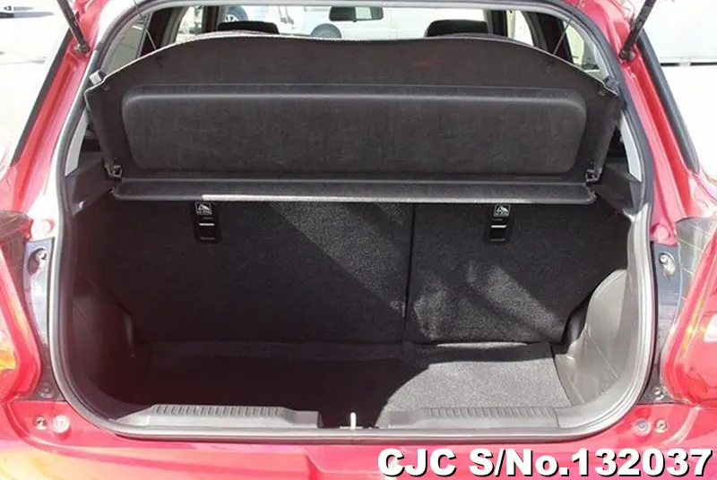 2021 Suzuki / Swift Stock No. 132037