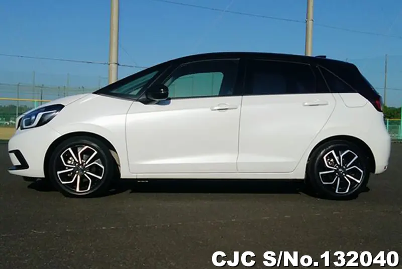 2021 Honda / Fit Stock No. 132040