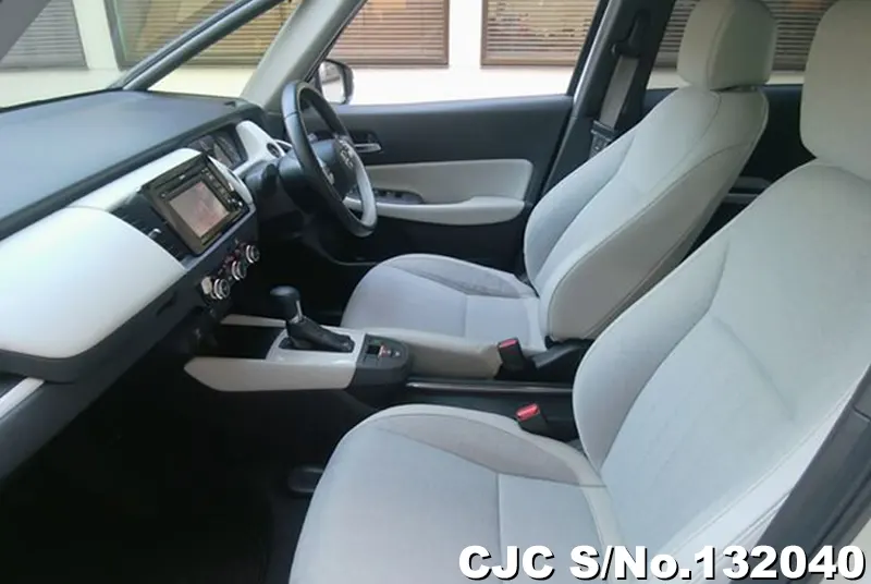 2021 Honda / Fit Stock No. 132040