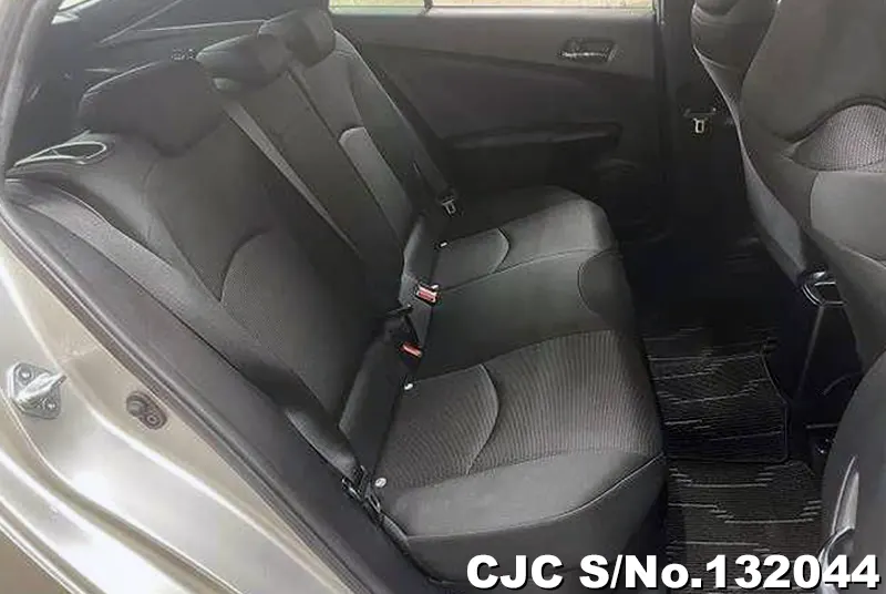 2021 Toyota / Prius Stock No. 132044