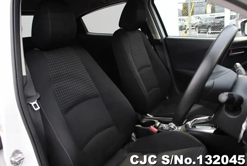 2019 Mazda / Demio Stock No. 132045