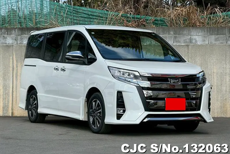 2021 Toyota / Voxy Stock No. 132063