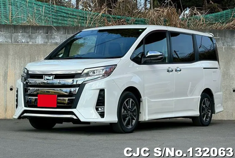 2021 Toyota / Voxy Stock No. 132063