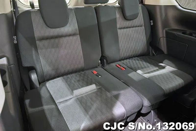 2021 Nissan / Serena Stock No. 132069