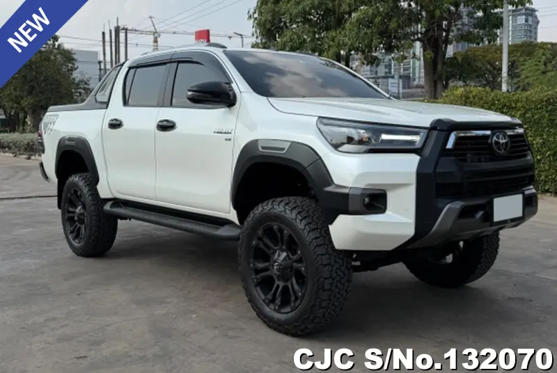 2021 Toyota / Hilux / Revo Rocco Stock No. 132070