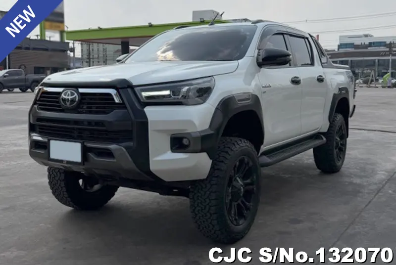 2021 Toyota / Hilux / Revo Rocco Stock No. 132070