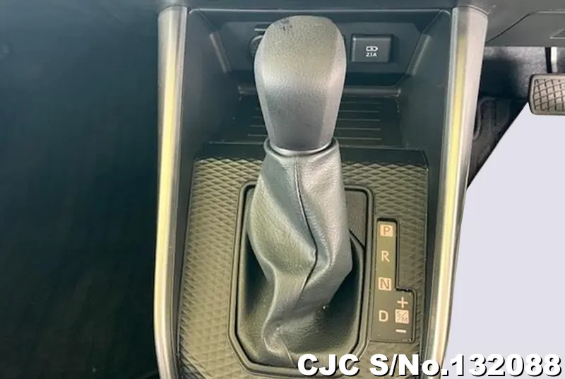 2022 Toyota / Raize Stock No. 132088