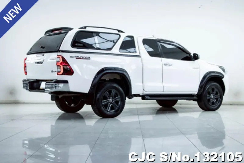 2022 Toyota / Hilux / Revo Stock No. 132105