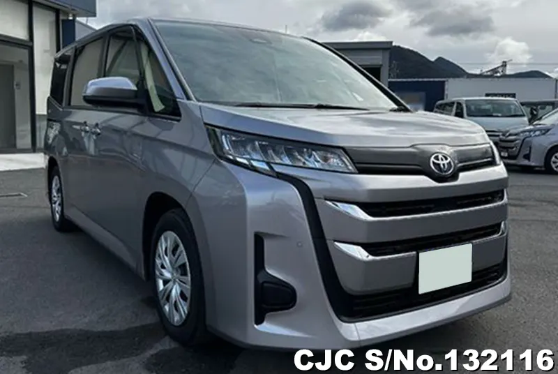 2000 Toyota / Noah Stock No. 132116