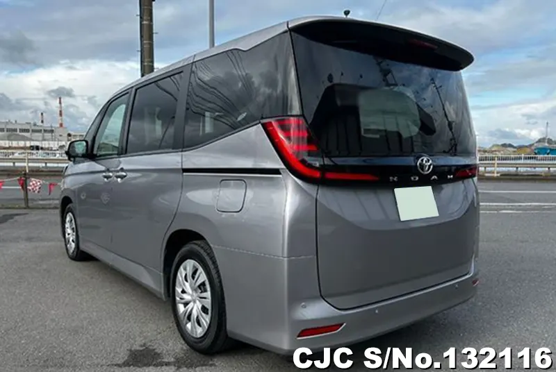 2000 Toyota / Noah Stock No. 132116