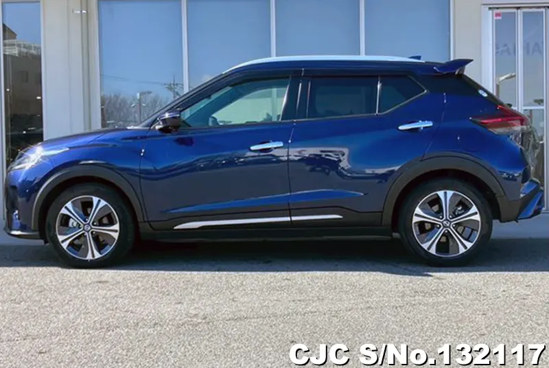 2023 Nissan / Kicks Stock No. 132117