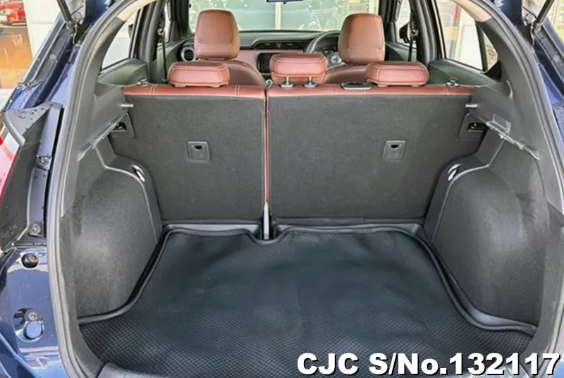 2023 Nissan / Kicks Stock No. 132117