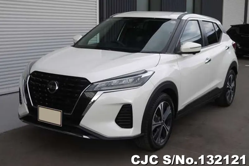 2023 Nissan / Kicks Stock No. 132121
