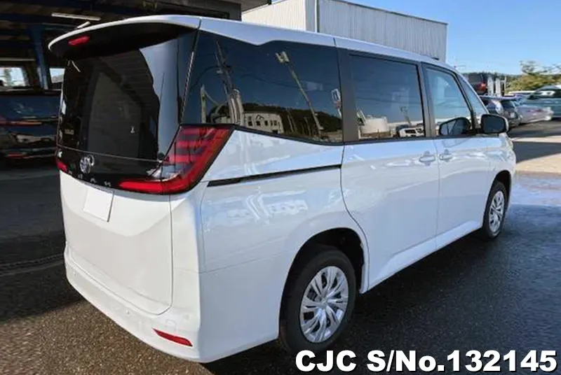 2025 Toyota / Noah Stock No. 132145
