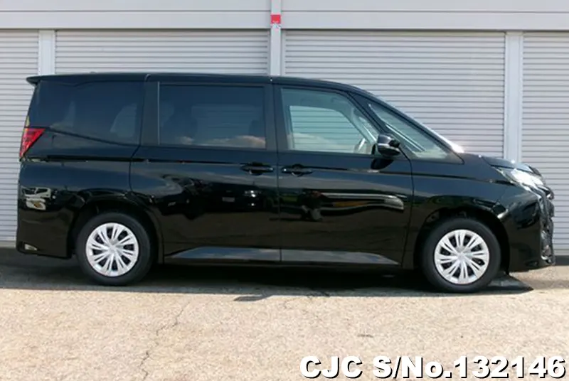 2025 Toyota / Noah Stock No. 132146