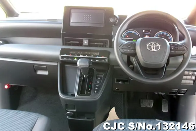 2025 Toyota / Noah Stock No. 132146