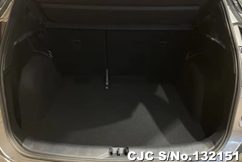 2025 Nissan / Kicks Stock No. 132151