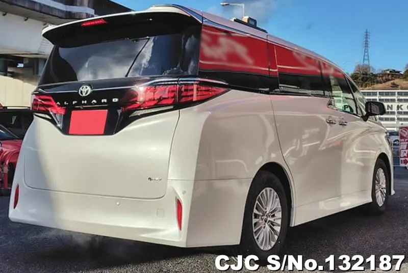 2026 Toyota / Alphard Stock No. 132187
