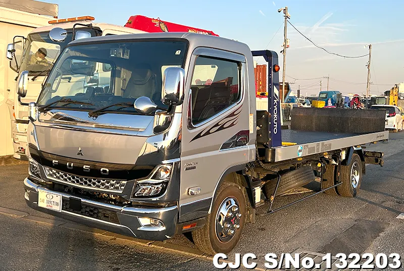 2022 Mitsubishi / Canter Stock No. 132203