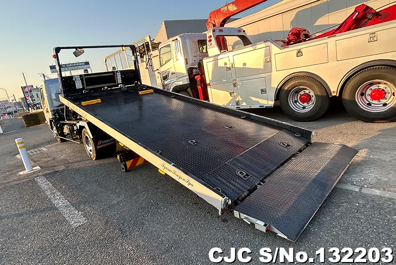 2022 Mitsubishi / Canter Stock No. 132203