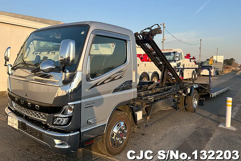 2022 Mitsubishi / Canter Stock No. 132203