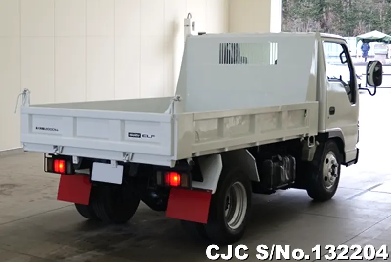 2005 Isuzu / Elf Stock No. 132204